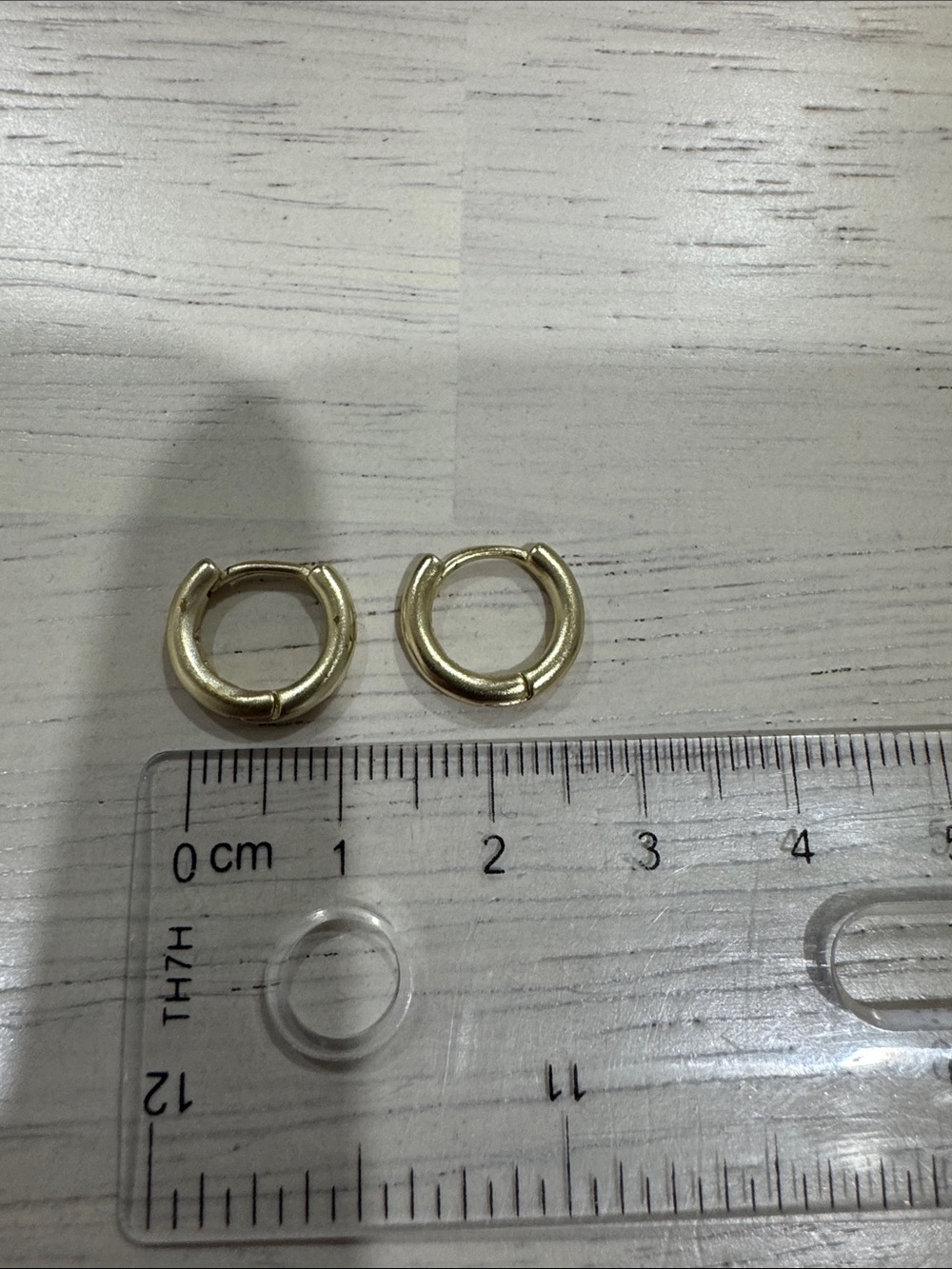 Kendra Scott Small Gold Hinge Hoop Earrings